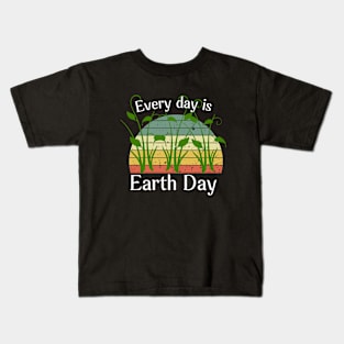 save the planet be a climate change warrior Kids T-Shirt